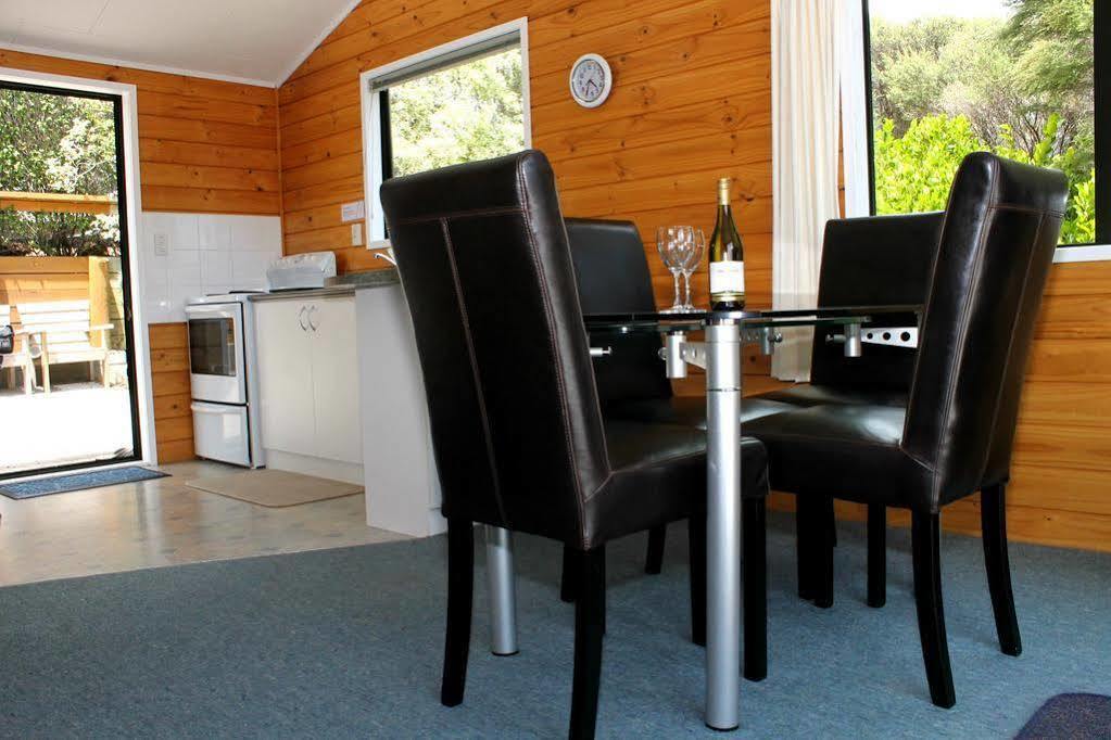 Sunseeker Cottages - Пейхия Экстерьер фото