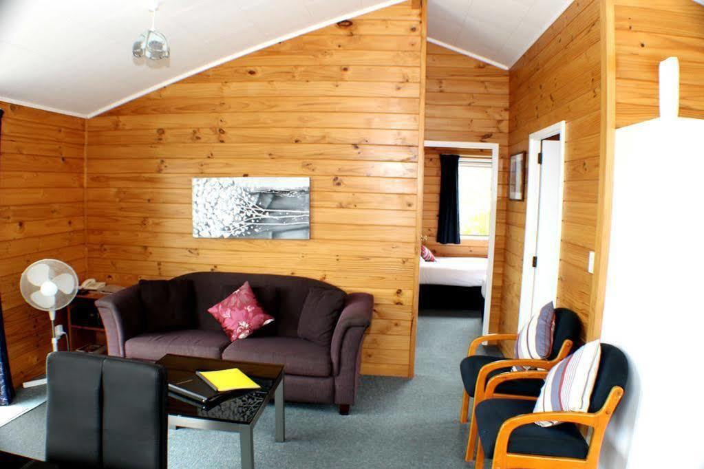 Sunseeker Cottages - Пейхия Экстерьер фото