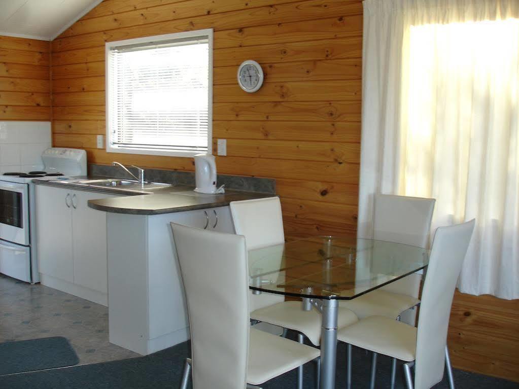 Sunseeker Cottages - Пейхия Экстерьер фото